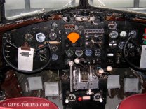 9_DAKOTA C-47_SAGAT_cockpit